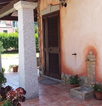 Villetta Bouganvillea SantʼAnna Arresi 外观 照片